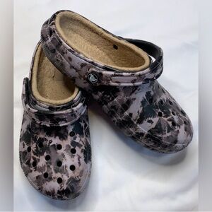 Crocs Classic Lined Bleach Dye Clog